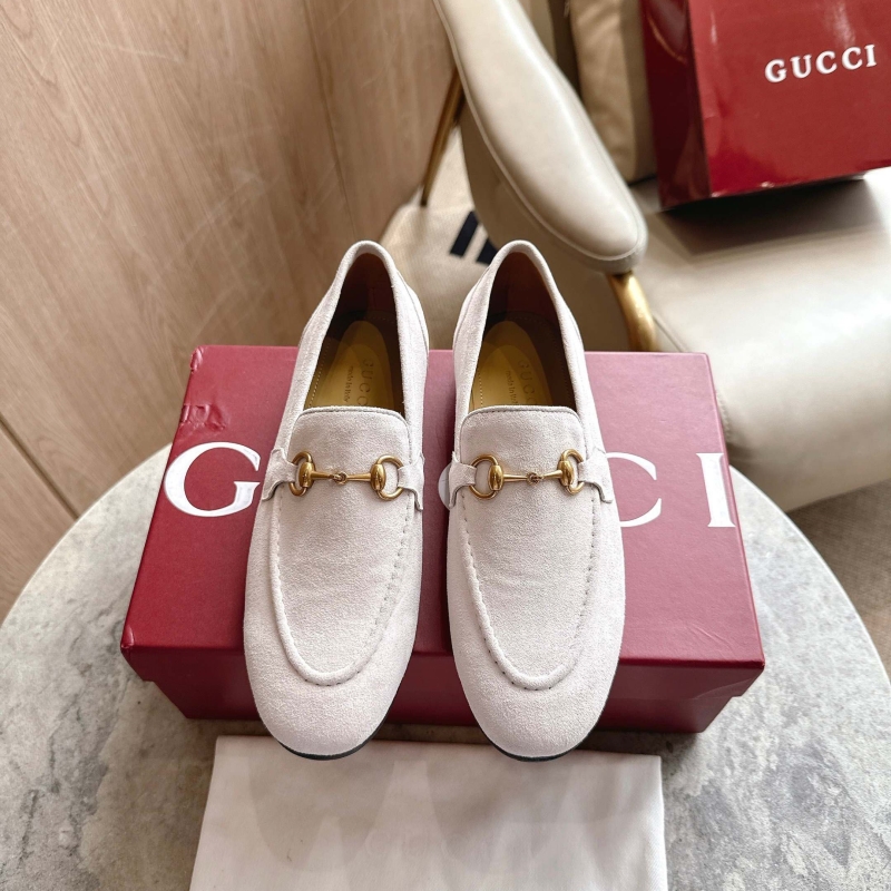 Gvc*1 loafers